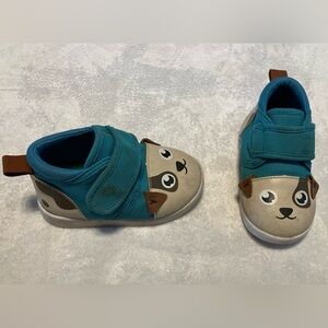 Ikiki Squeaker Kids Blue and Cream Dog Face Shoes